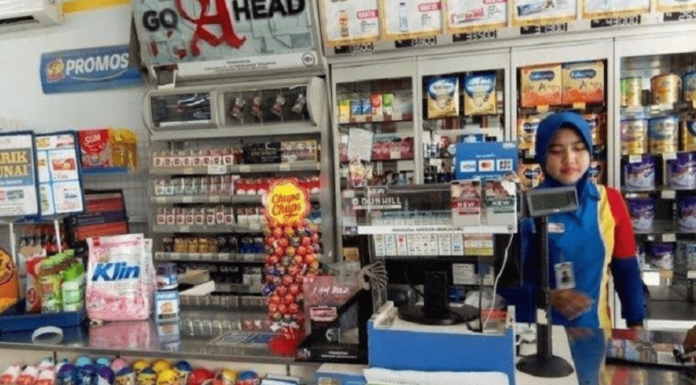 Indomaret Indomaret