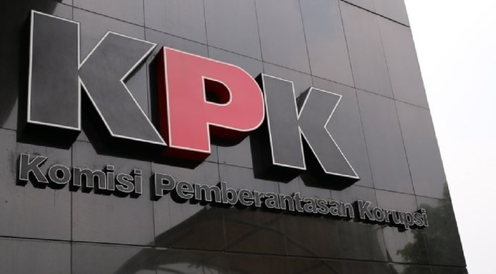51 Pegawai Diberhentikan, ICW Minta Pimpinan KPK Segera Disidang walikota bima tersangka korupsi