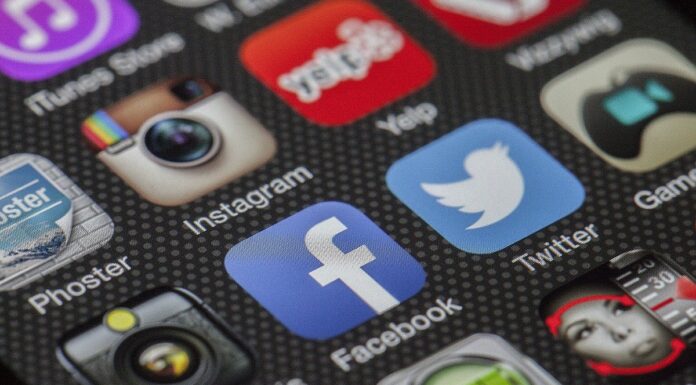 Rating Terjun Bebas, Facebook Terancam Disingkirkan dari Google Play Store Ilustrasi Facebook