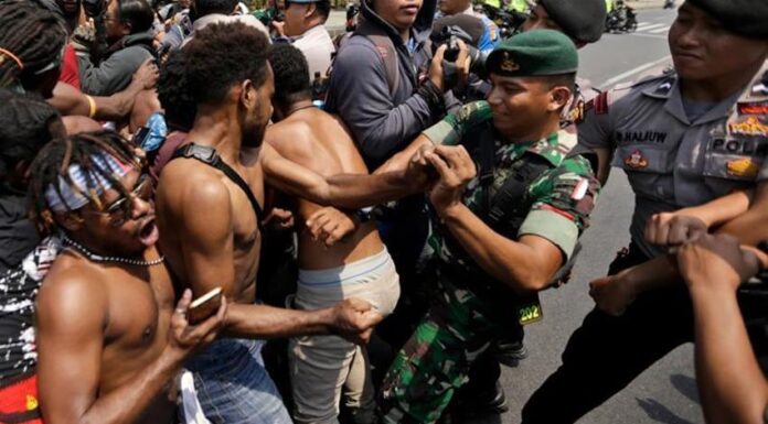 Dua Prajurit TNI Tewas di Papua, Memperburuk Kondisi HAM? Ilustrasi kekerasan di Papua