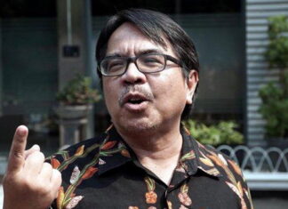 Ini Penjelasan Ade Armando Terkait Pengurus BEM yang Masuk UI Nyogok