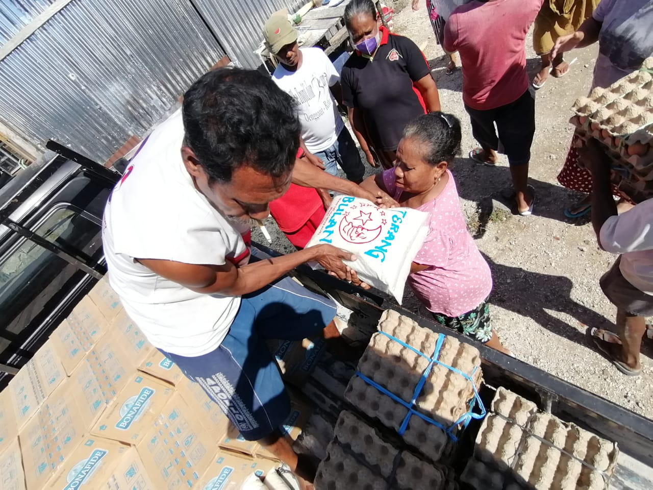 Alhamdulillah, Indonesia Kembali Dinobatkan Jadi Negara Paling Dermawan di Dunia