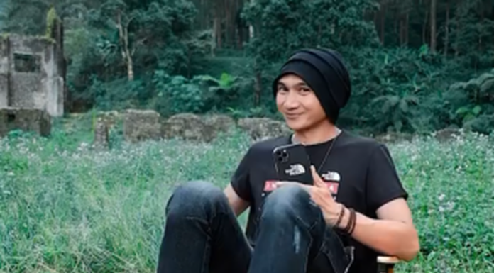 Anji Ditangkap karena Narkoba Twit Lamanya Dibanjiri Komentar, Ini Cuitannya
