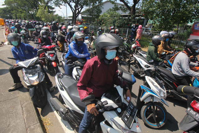 Viral Video Pengendara Motor Bobol Pagar Pembatas Jembatan Suramadu Guna Hindari Tes Swab