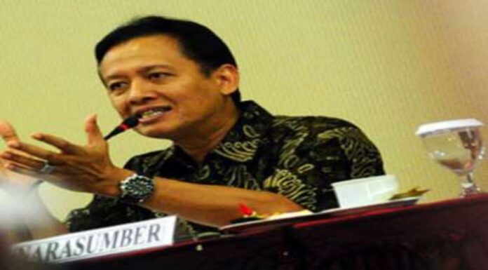 Herny Subiakto sindir pengurus BEM UI