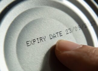 Sebaiknya harus tahu arti best before dan expiry date makanan kemasan, ini alasannya