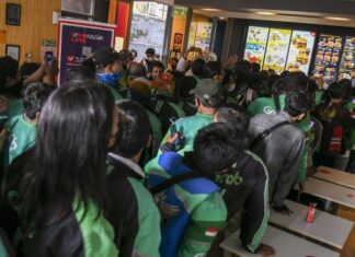 Buntut Kerumunan BTS Meal yang Lalaikan Prokes, Polisi Bakal Panggil Pengelola McDonalds