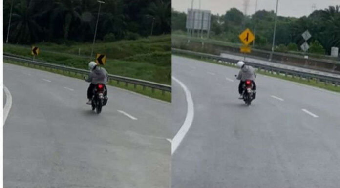 Viral Kelakuan Kocak Pemotor yang Lampu Seinnya Mati, Kode Beloknya Bikin Ngakak Viral Kelakuan Kocak Pemotor yang Lampu Seinnya Mati, Kode Beloknya Bikin Ngakak