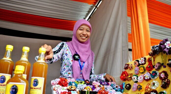 Sabar, Anggaran BLT untuk Tiga Juta UMKM Masih Tunggu Persetujuan Kemenkeu Sabar, Anggaran BLT untuk Tiga Juta UMKM Masih Tunggu Persetujuan Kemenkeu