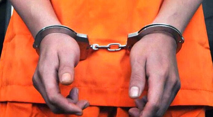 Polisi Tangkap Bandar Kakap yang Diduga Suplai Narkoba ke Kaum Jetset Polisi Tangkap Bandar Kakap yang Suplai Narkoba ke Kaum Jetset