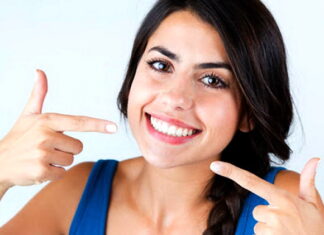 Ini Cara Ampuh Bikin Gigi Jadi Kinclong, Gampang Gak Ribet!