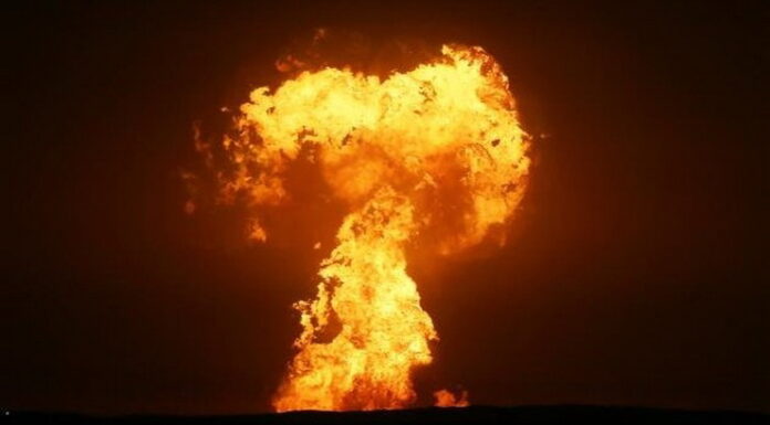 Mengerikan! Kobaran Api Raksasa Muncul di Laut Kaspia Azerbaijan, Pertanda Apa? Mengerikan! Kobaran Api Raksasa Muncul di Laut Kaspia Azerbaijan, Pertanda Apa?