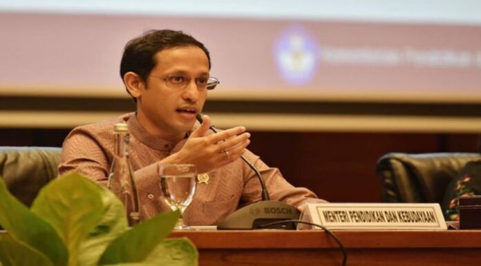Sebut Banyak Guru Terbebani Jam Mengajar, Nadiem Buka Rekrutmen 1 Juta Guru PPPK Nadiem Makarim
