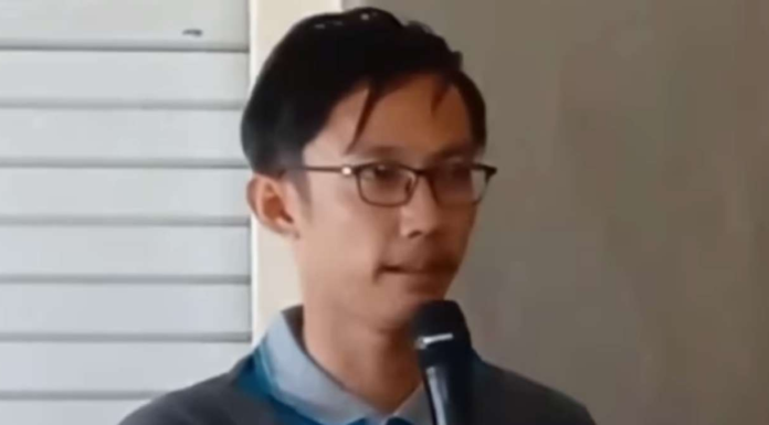 Kebakaran Bromo, Pengantin Prewed Mengaku Sudah Berusaha Padamkan Api dengan Air Mineral kebakaran bromo