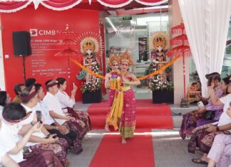 Keuntungan Bank CIMB niaga