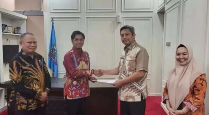 Firman Hamid Pagarra Resmi Jabat Pj Sekda Kota Makassar: Siap Bersinergi dengan Pemprov Sulsel firman hamid pagarra