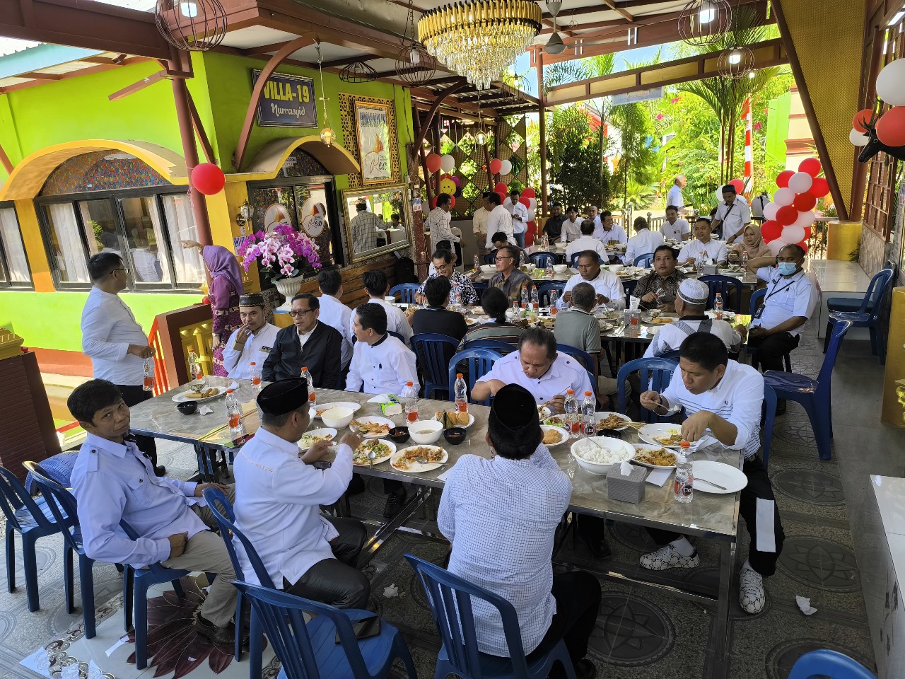 17 Agustus, Pemilik Nama Agus di Kampus UIN Alauddin Makassar Bisa Makan Gratis di Rumah Makan Ini