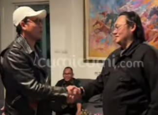 denny sumargo farhat abbas