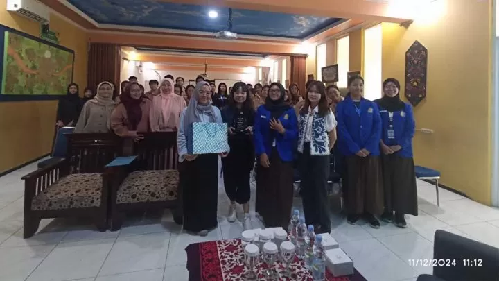 Kobi Goes to School: Rahasia Sukses Kuliah ke Luar Negeri Dibagikan ke Siswa SMAN 70 Jakarta sman 70 jakarta