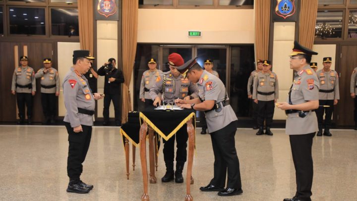 Kapolri Pimpin Sertijab Sejumlah Pejabat Polri, Kadivhumas Polri: Rotasi untuk Perkuat Kinerja Institusi kapolri