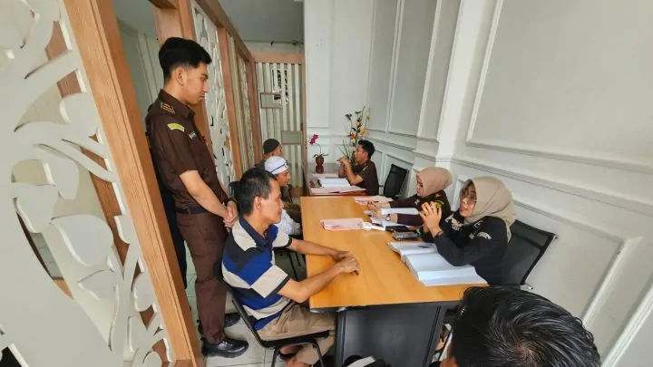 kasus uang palsu