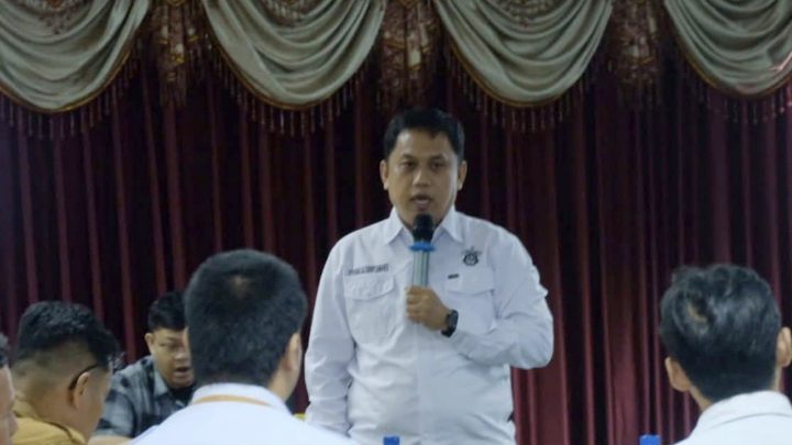 Dosen Unhas Kehutanan