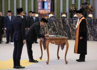 dewan komisioner ojk