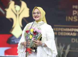 direktur utama telkom dian siswarini