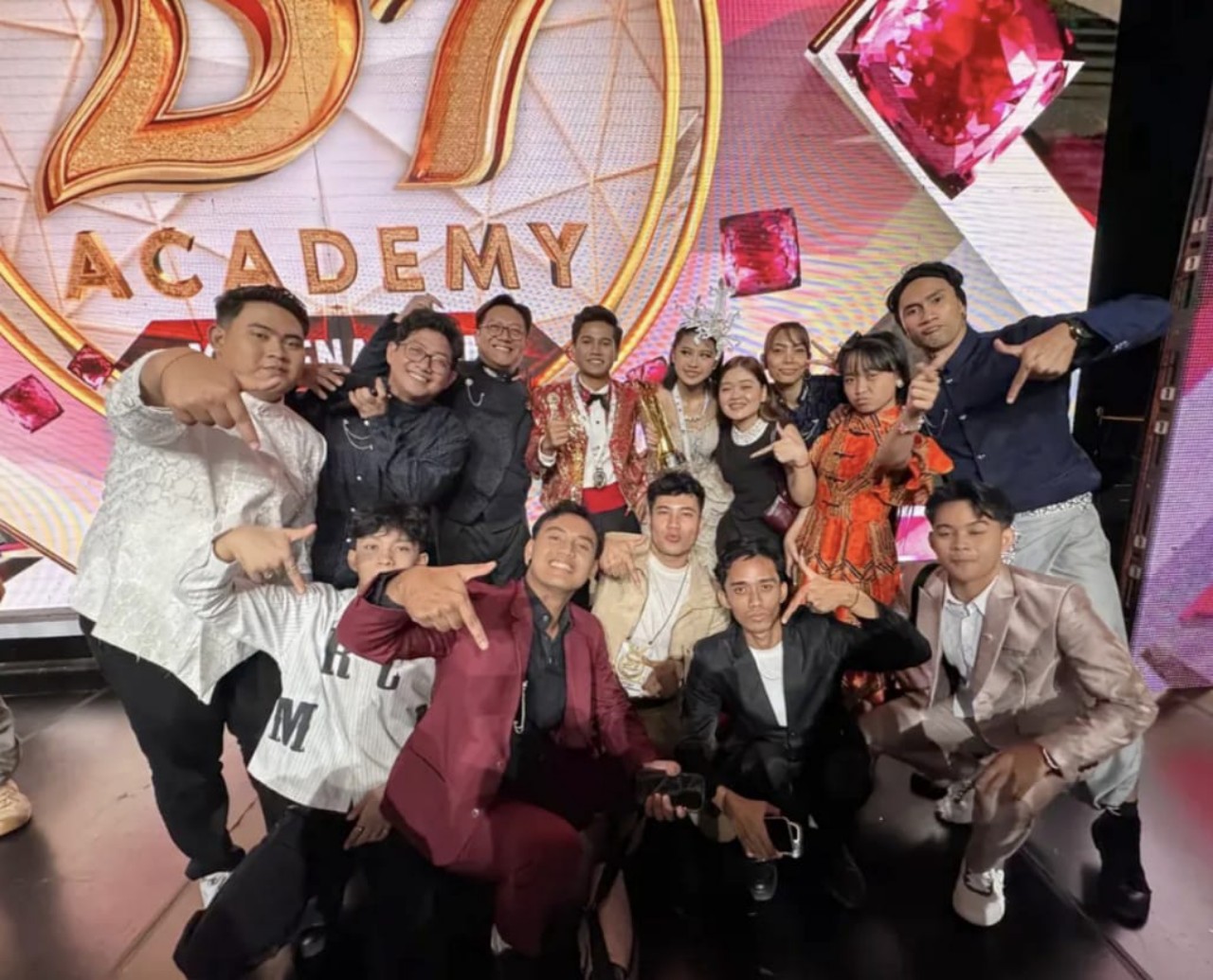 Juara I DA7 Tasya dan Valen Donasikan Sebagian Hasil VG untuk Korban Bencana Aceh dan Sumatera