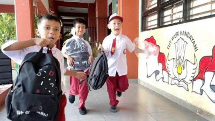 Satu Tahun Danantara, BNI Salurkan 6.000 Paket Sekolah untuk Dukung Generasi Emas