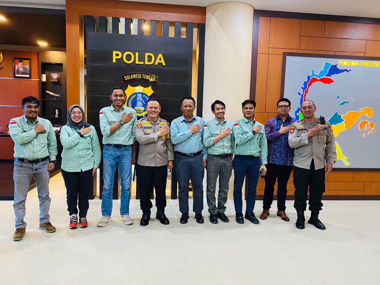 Menembus Dunia Maskulin: Kiprah Asriani Amiruddin di Industri Tambang