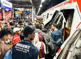 kecelakaan KRL Bekasi