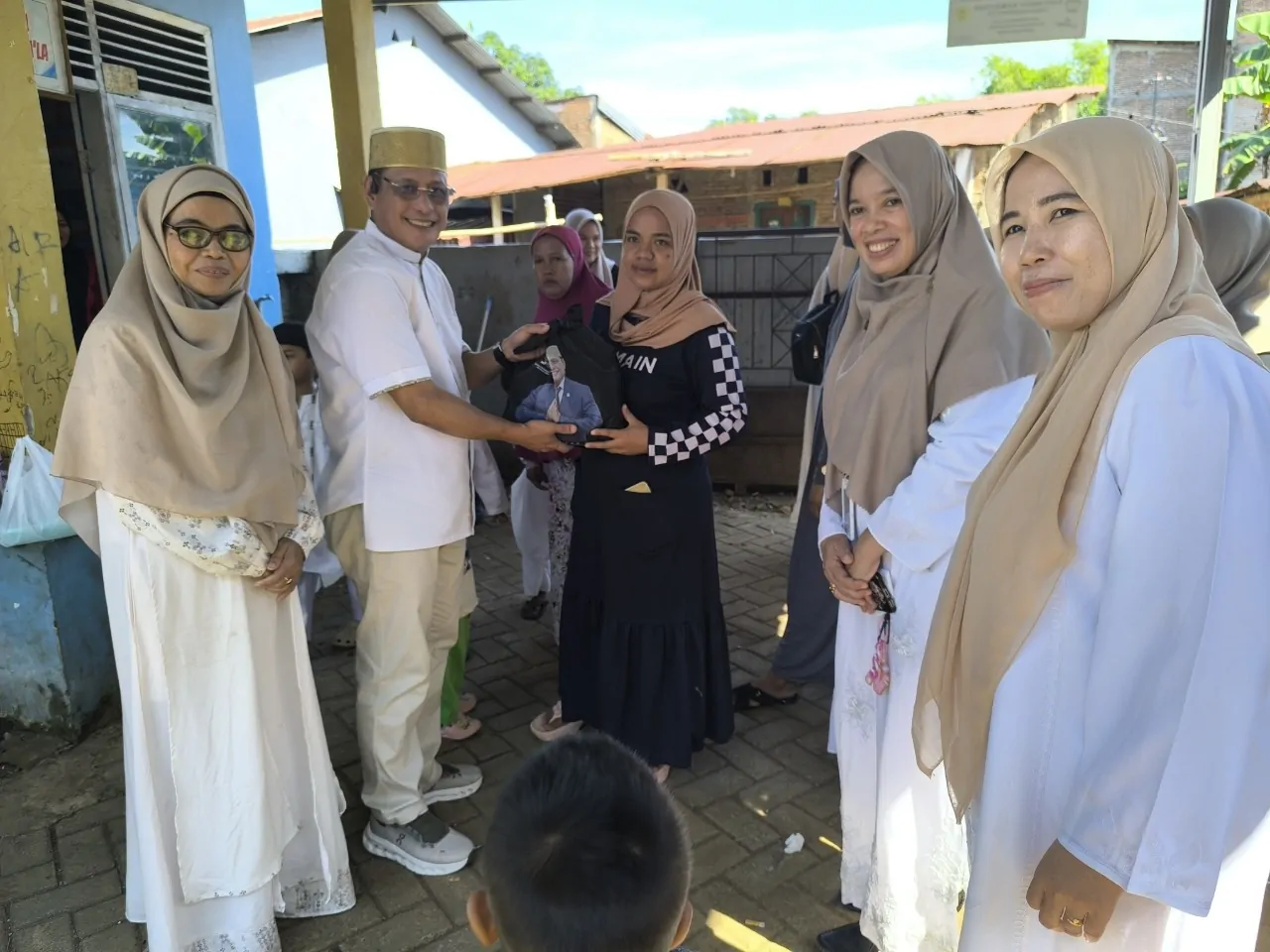 Anggota DPD RI Andi Abd Waris Halid Tinjau TK Miftahul Ilmi Desa Borongpalala Gowa