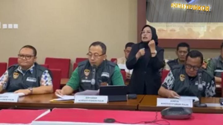 Bupati Gowa Sitti Husniah Talenrang Bupati Gowa Sitti Husniah Talenrang