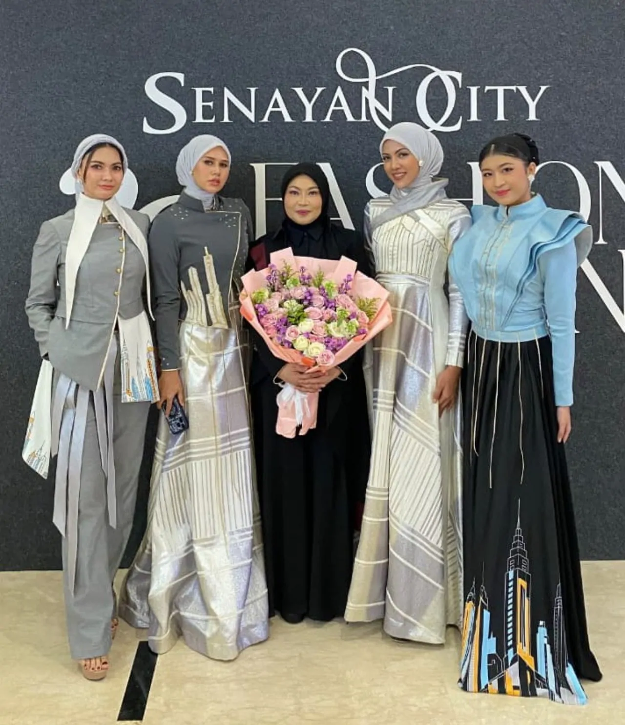 Desainer Ning Santoso Hadirkan "SKYLINE ASCENT", Busana Terinspirasi Arsitektur dan Gemerlap Jakarta